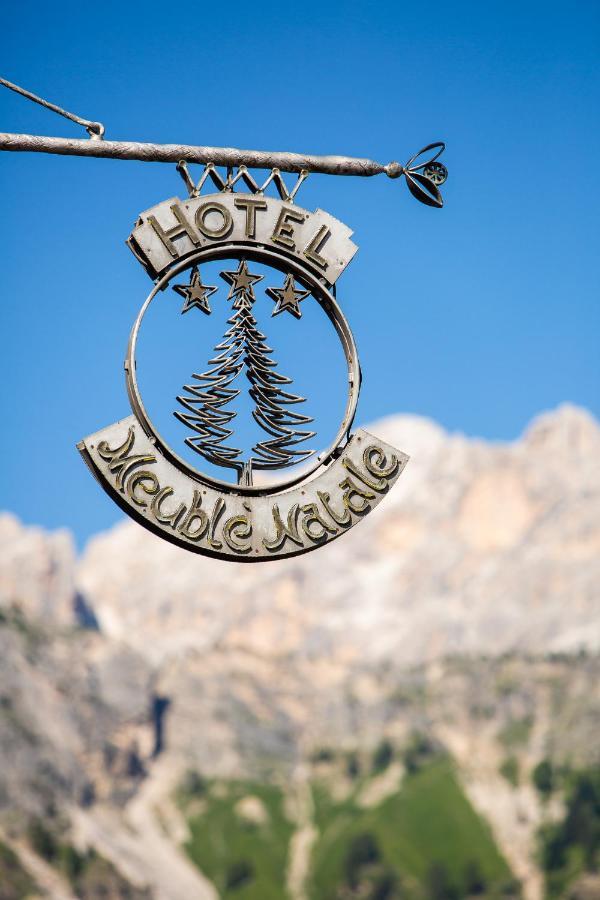 Hotel Natale กอร์ตินาดัมเปซโซ ภายนอก รูปภาพ